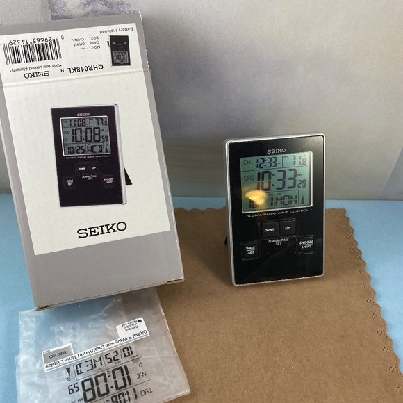 Seiko Portable Audio & Video Seiko Global Radio Wave Desk Clock And